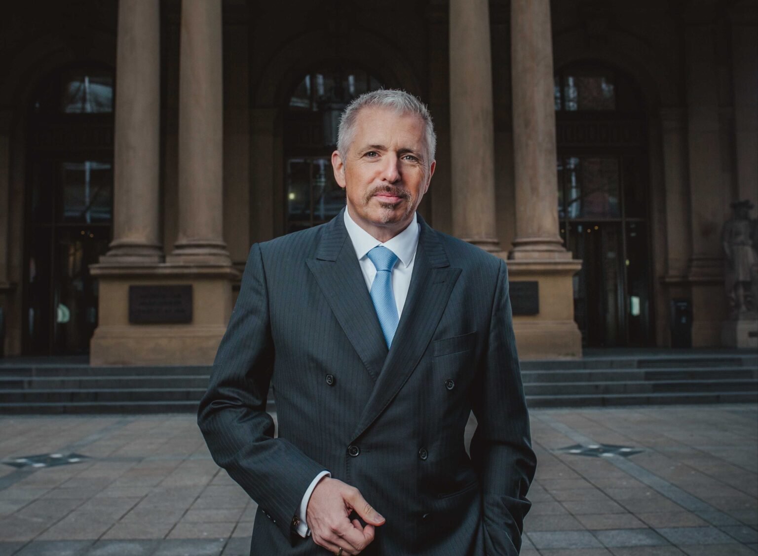 dirk müller